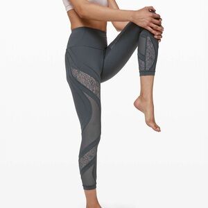 Lululemon Wunder Under High-Rise 25" Lace Luxtreme Tight in Nightcap Color | 2